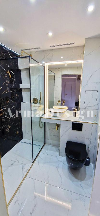 Arma Design Apartment 2 Bedrooms Warsawa Bagian luar foto